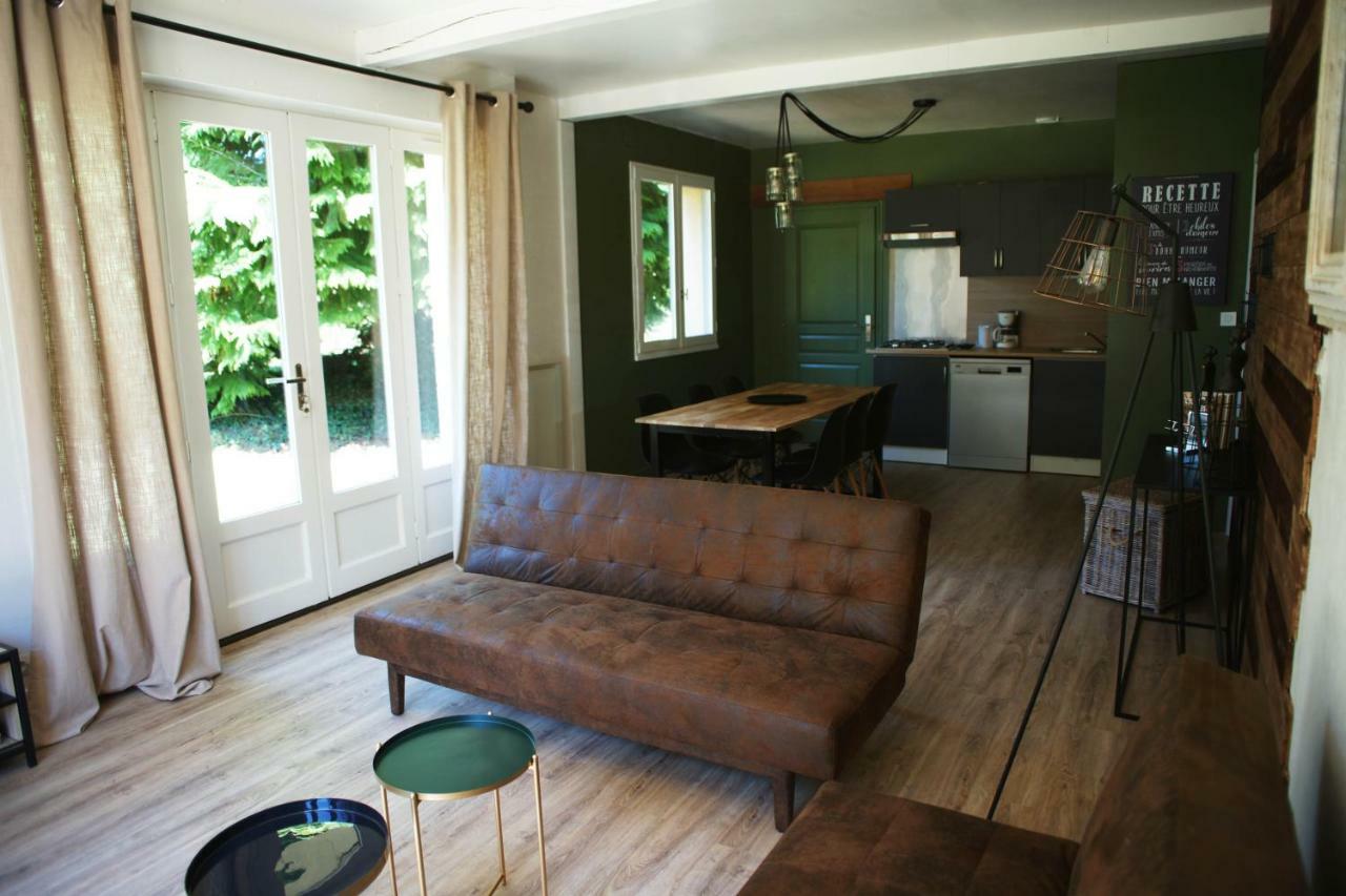 La Maison D A Cote Lacropte 외부 사진
